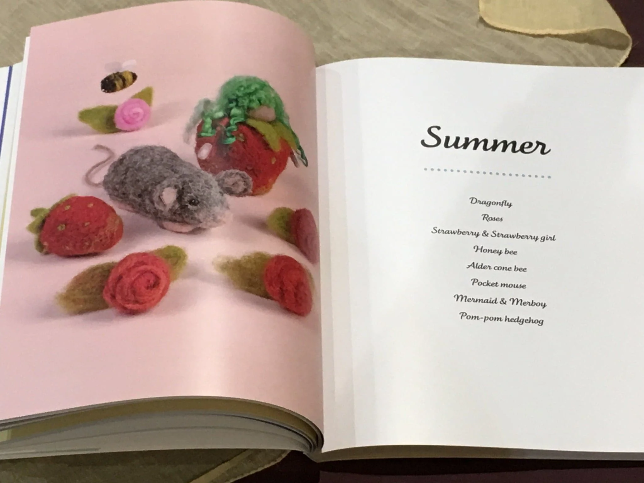 Making Simple Needle Felts Book (signed copy) - over 40 seasonal projects - Image 6