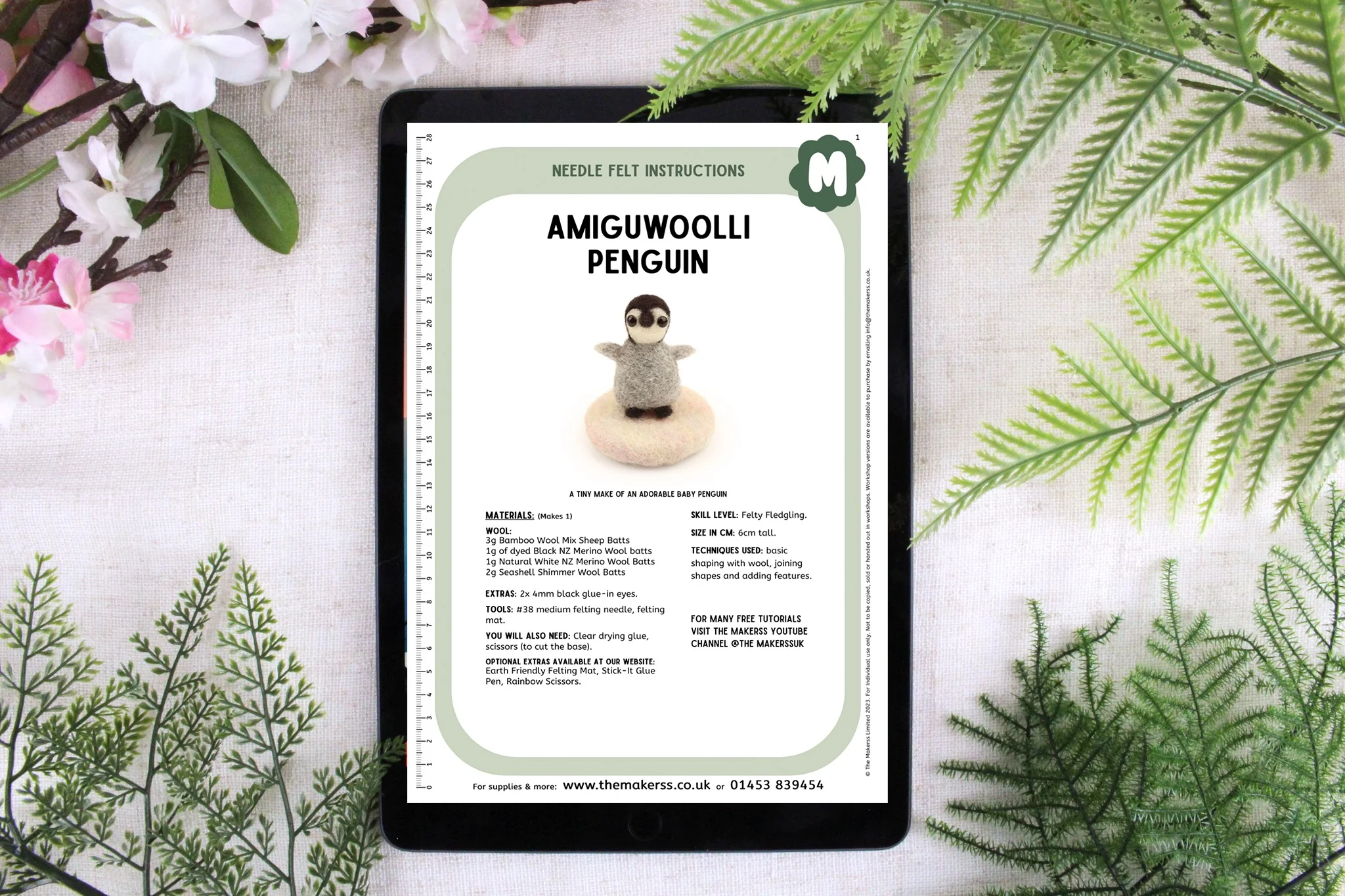 Penguin Amiguwoolli Mini Needle Felt Kit - Image 3